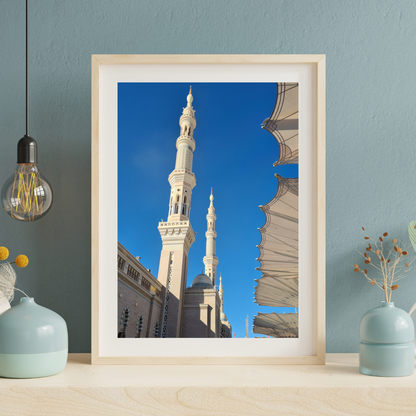 Sacred Serenity: Masjid Nabawi Pair Ilm Artistry